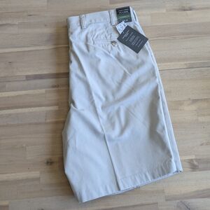 Jos. A. Bank‎ Tailored Fit Khaki Shorts NEW w/ Tags! Size 38